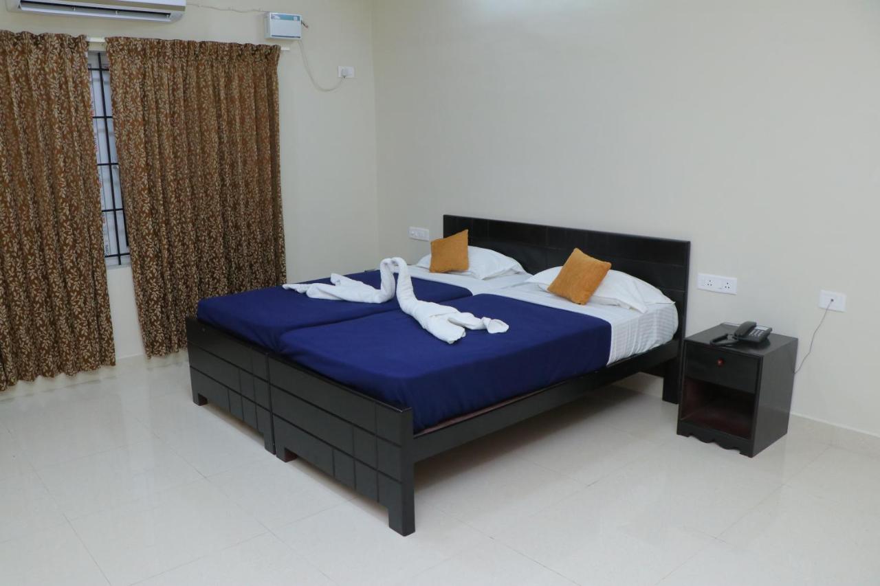 Hotel Tamilnadu -Trichy Tiruchirappalli Eksteriør billede